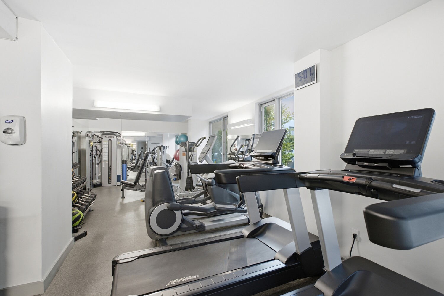 464 W 44TH Street 3H