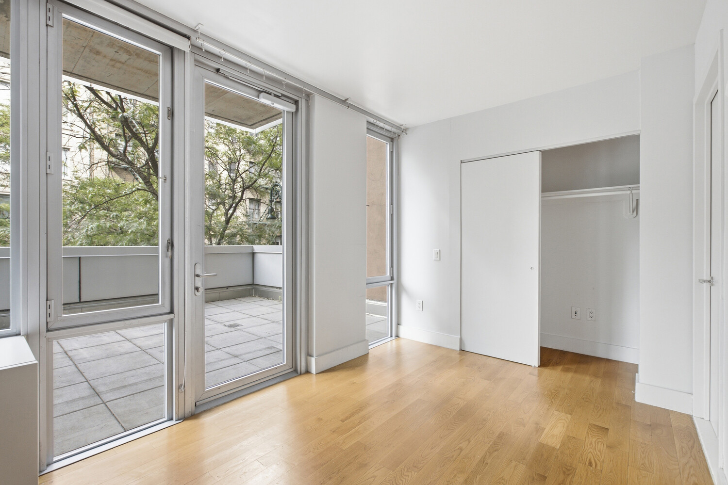 464 W 44TH Street 3H