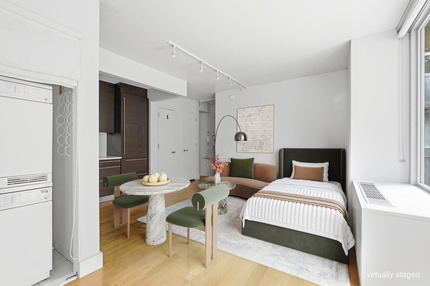 464 W 44TH Street 3H