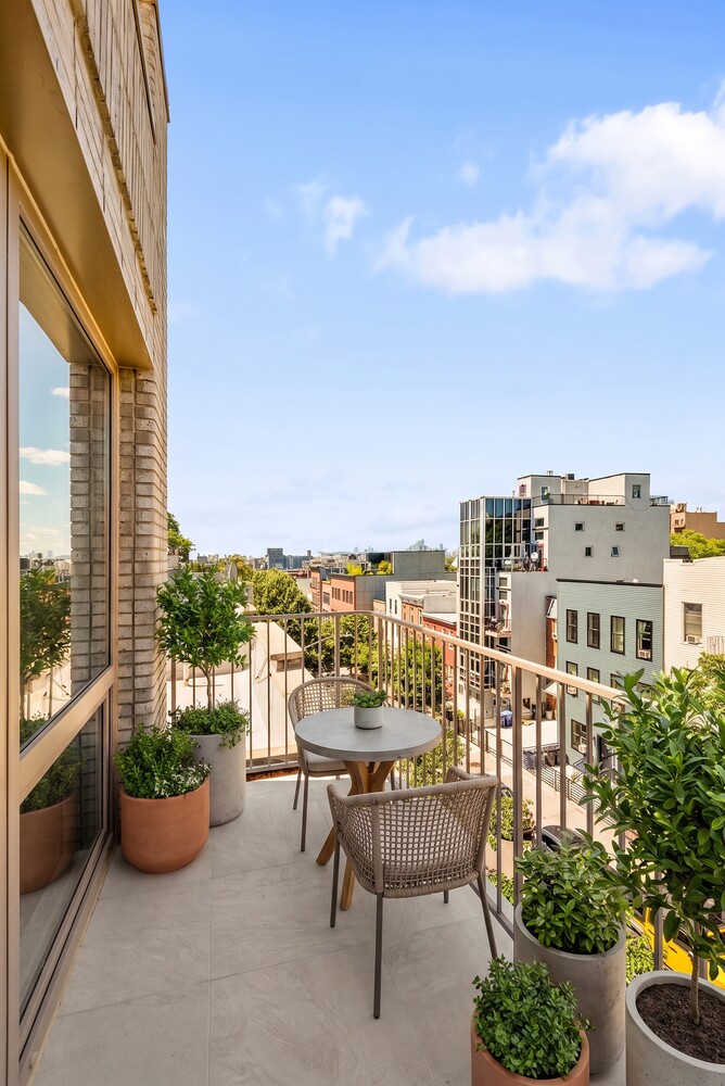 218 23RD Street PH