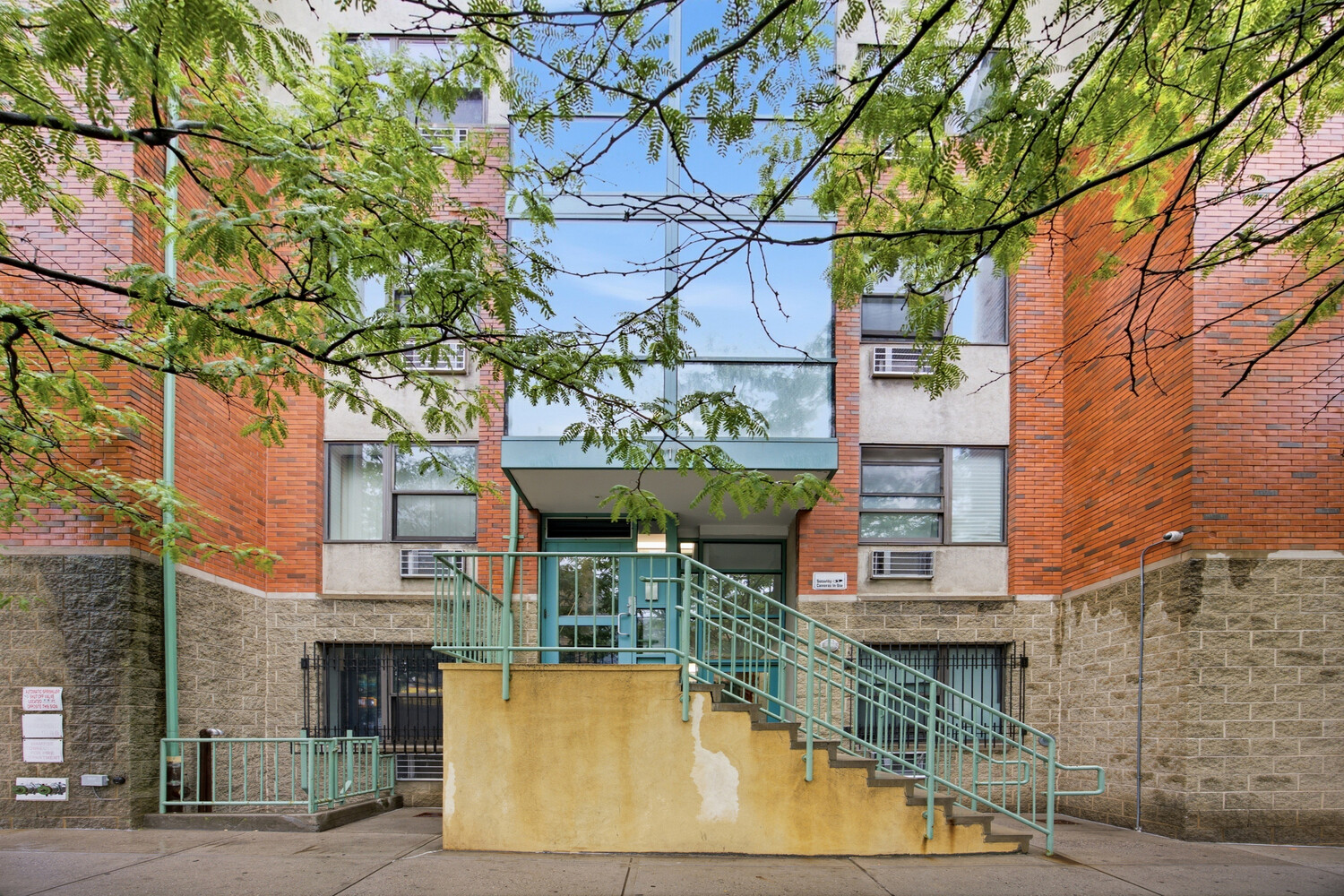 118 SCHENECTADY Avenue 109
