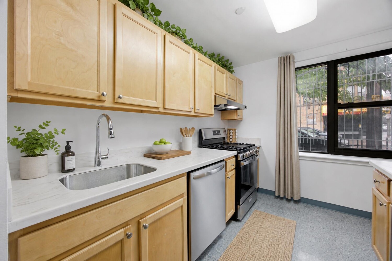 118 SCHENECTADY Avenue 109