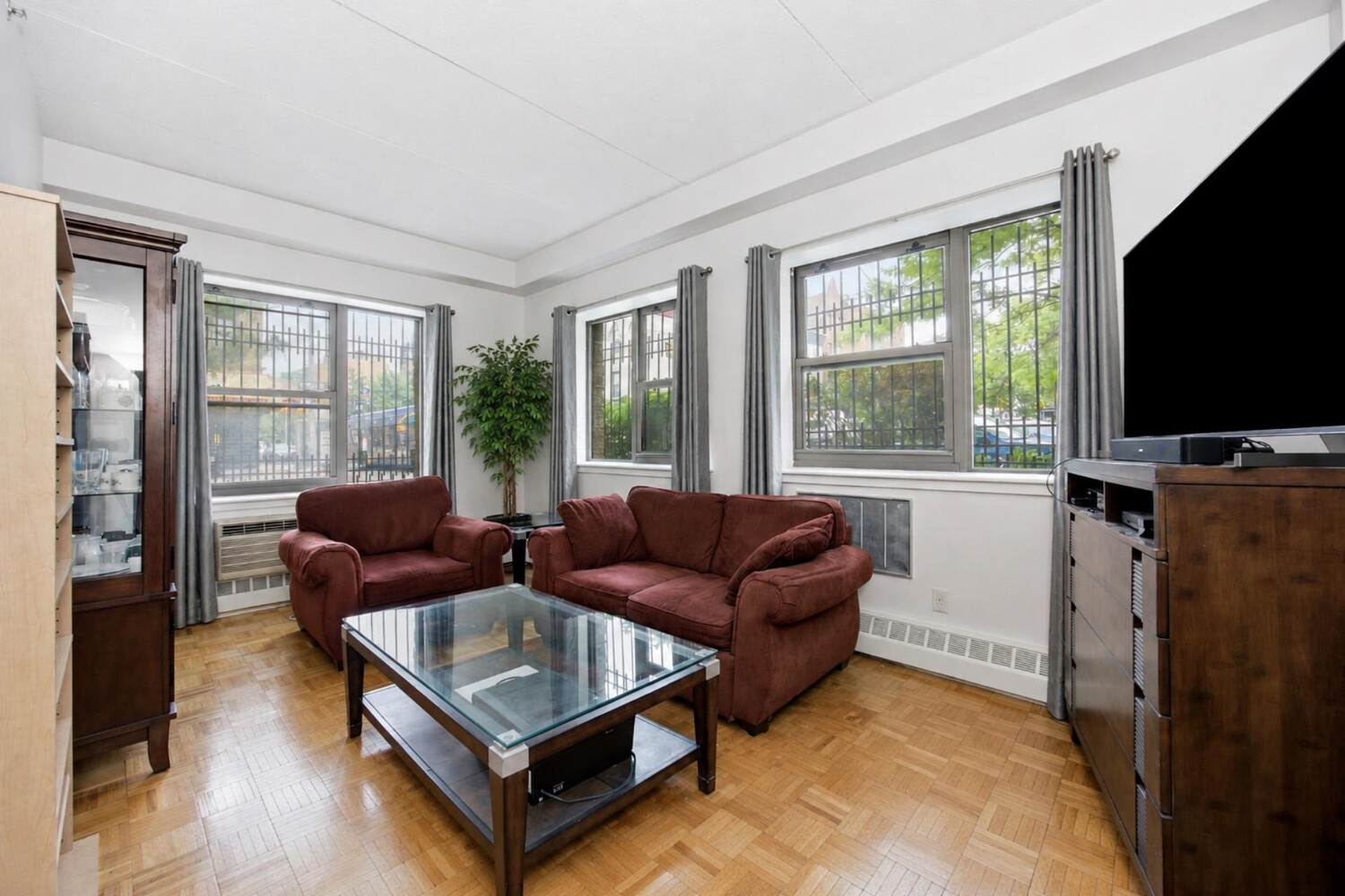 118 SCHENECTADY Avenue 109
