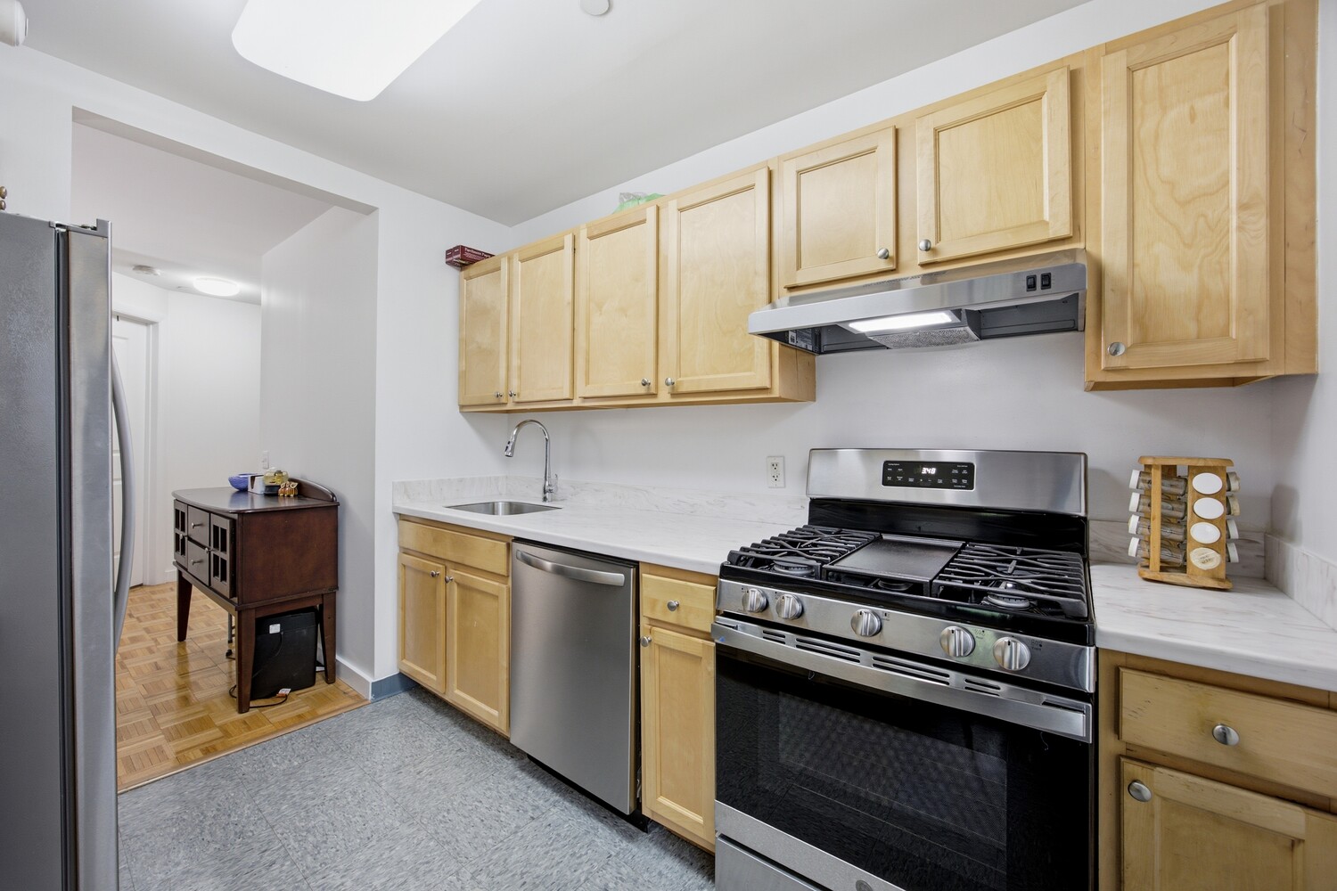 118 SCHENECTADY Avenue 109