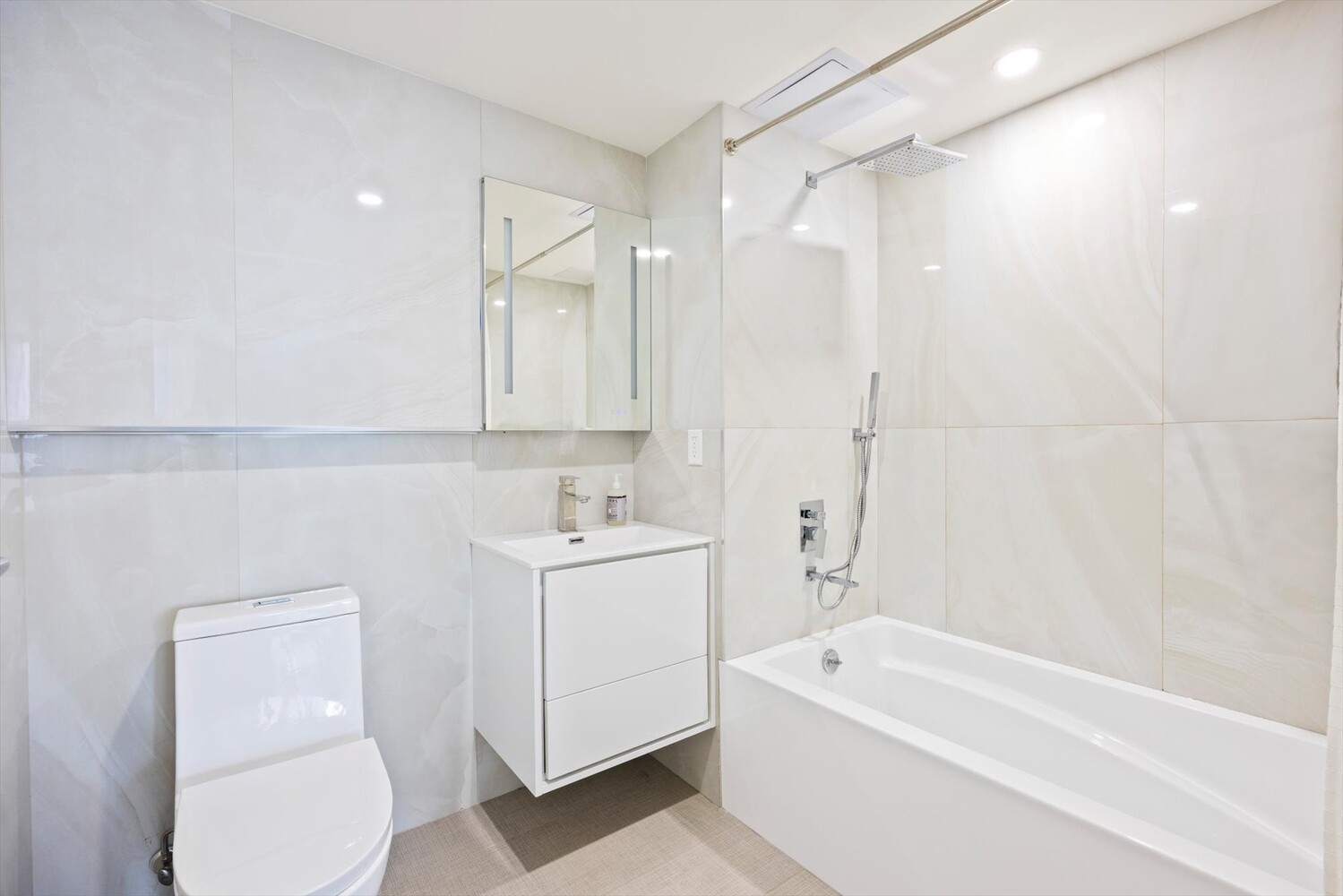 733 OCEAN Parkway 9B