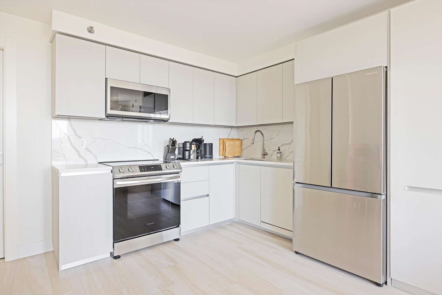 733 OCEAN Parkway 9B