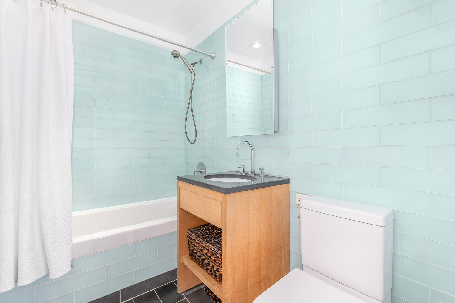 310 W 52ND Street 7H