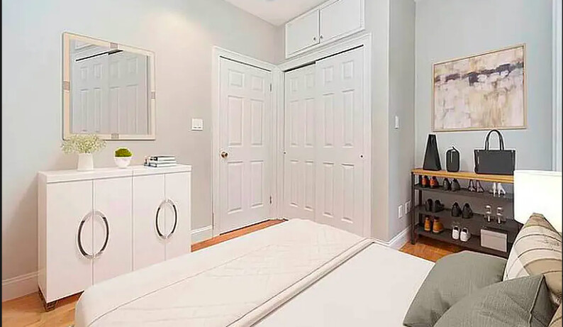 163 CHRYSTIE Street 17