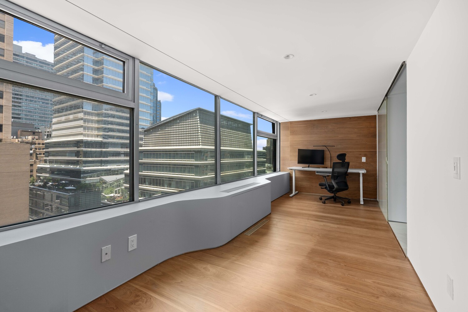 200 E 58TH Street 16F