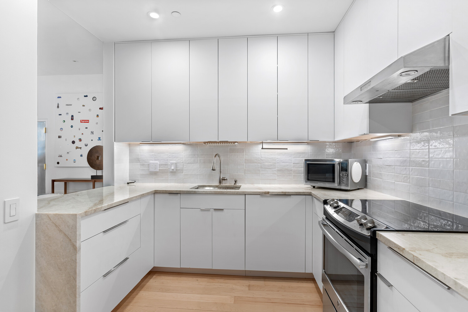 14 E 33RD Street 10N