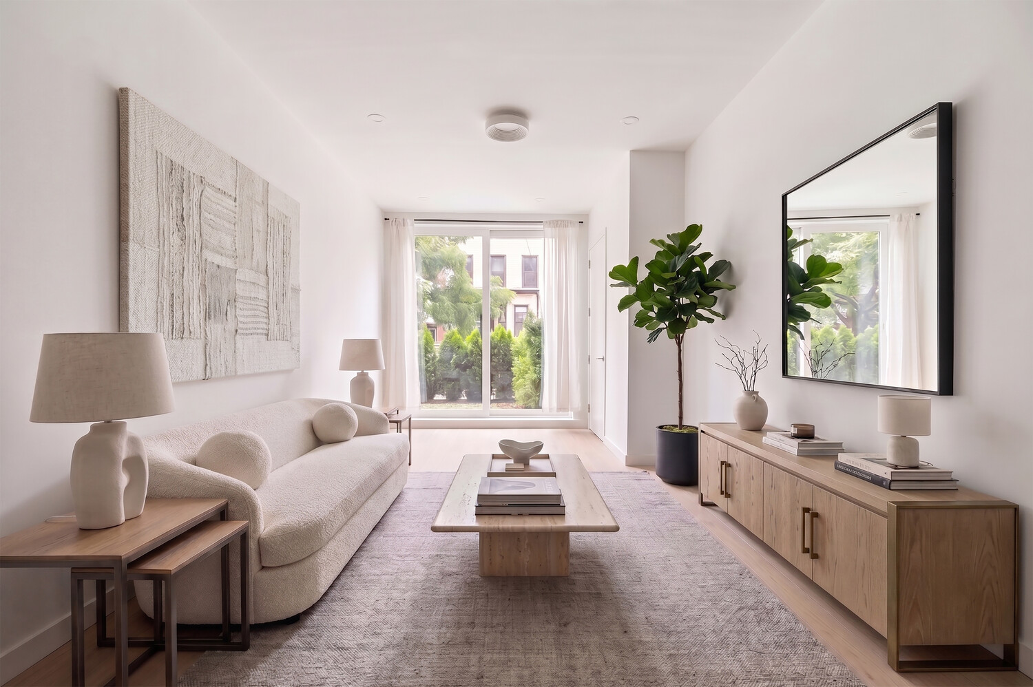 48 STANHOPE Street 1F