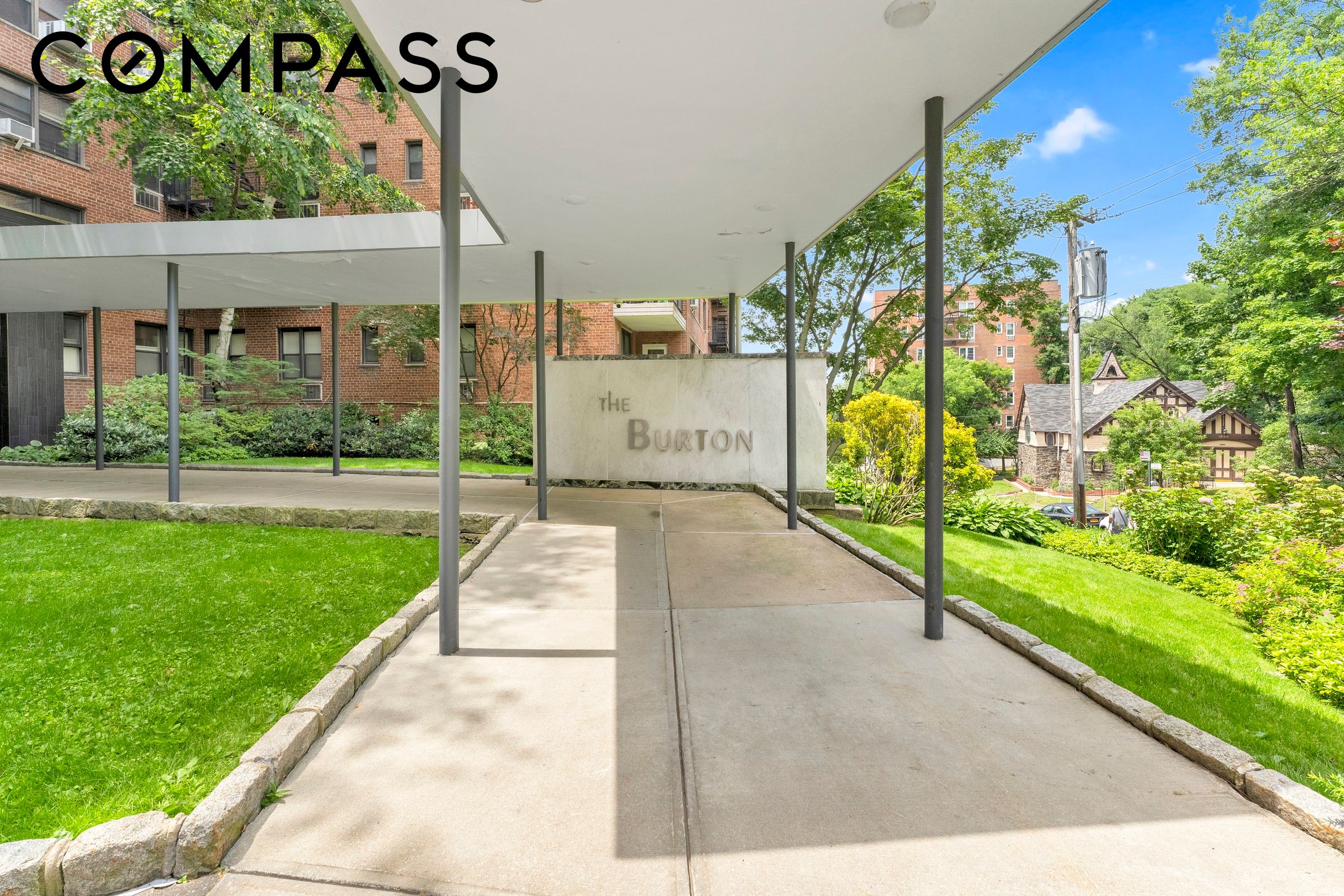 2550 Independence Avenue 4C