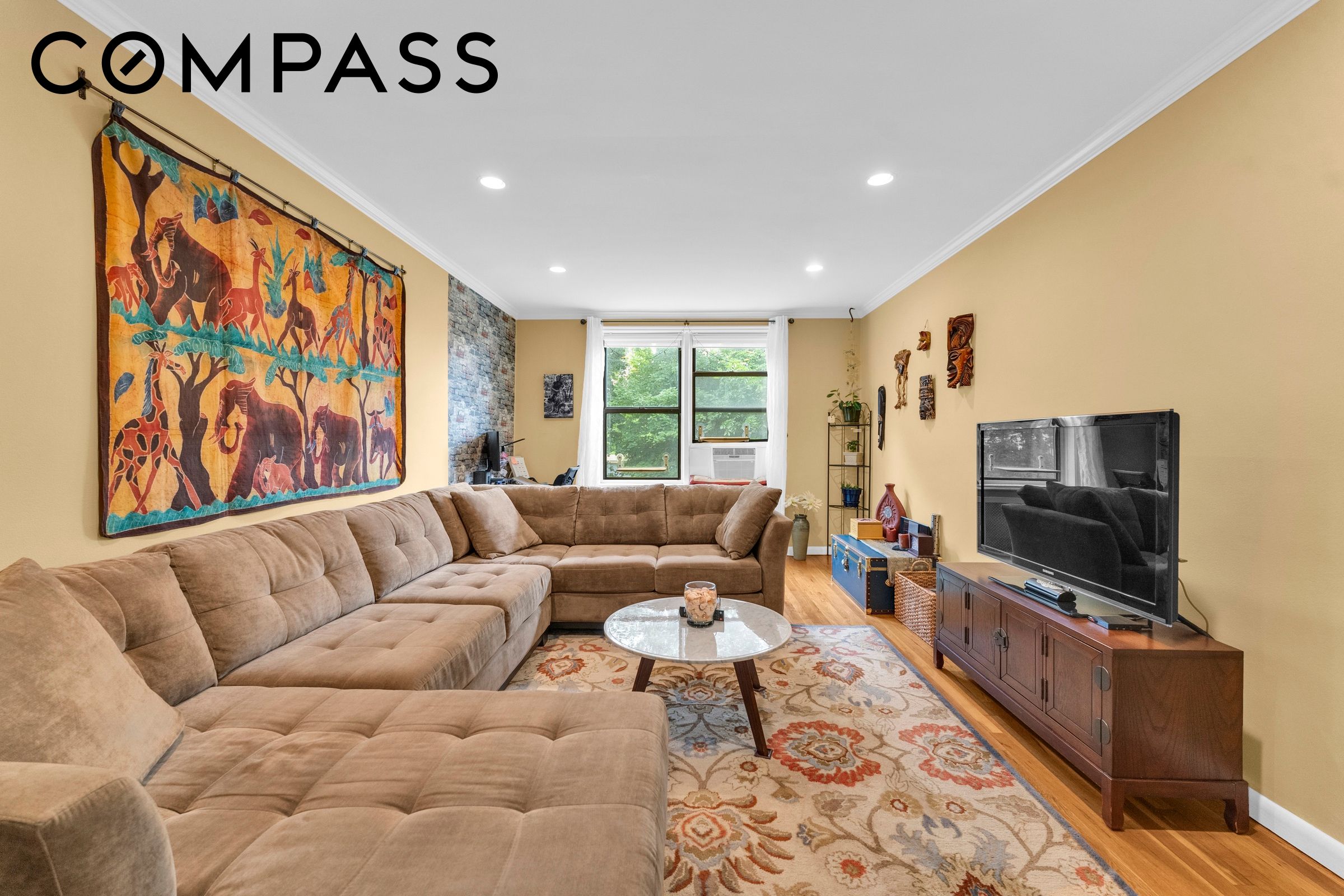 2550 Independence Avenue 4C