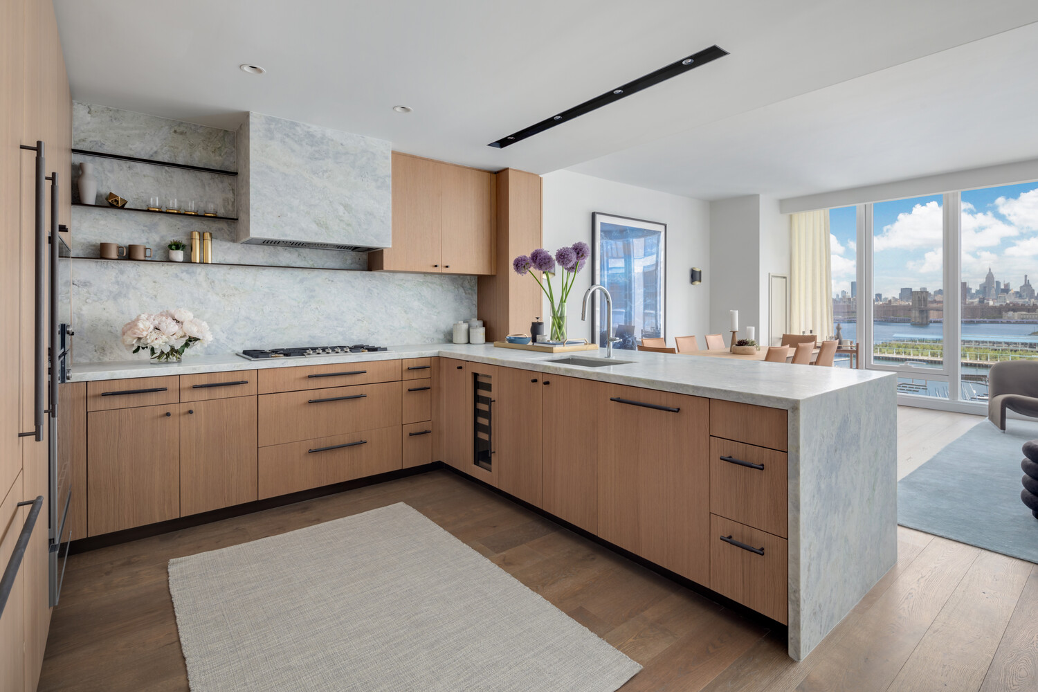 50 BRIDGE PARK Drive 22C