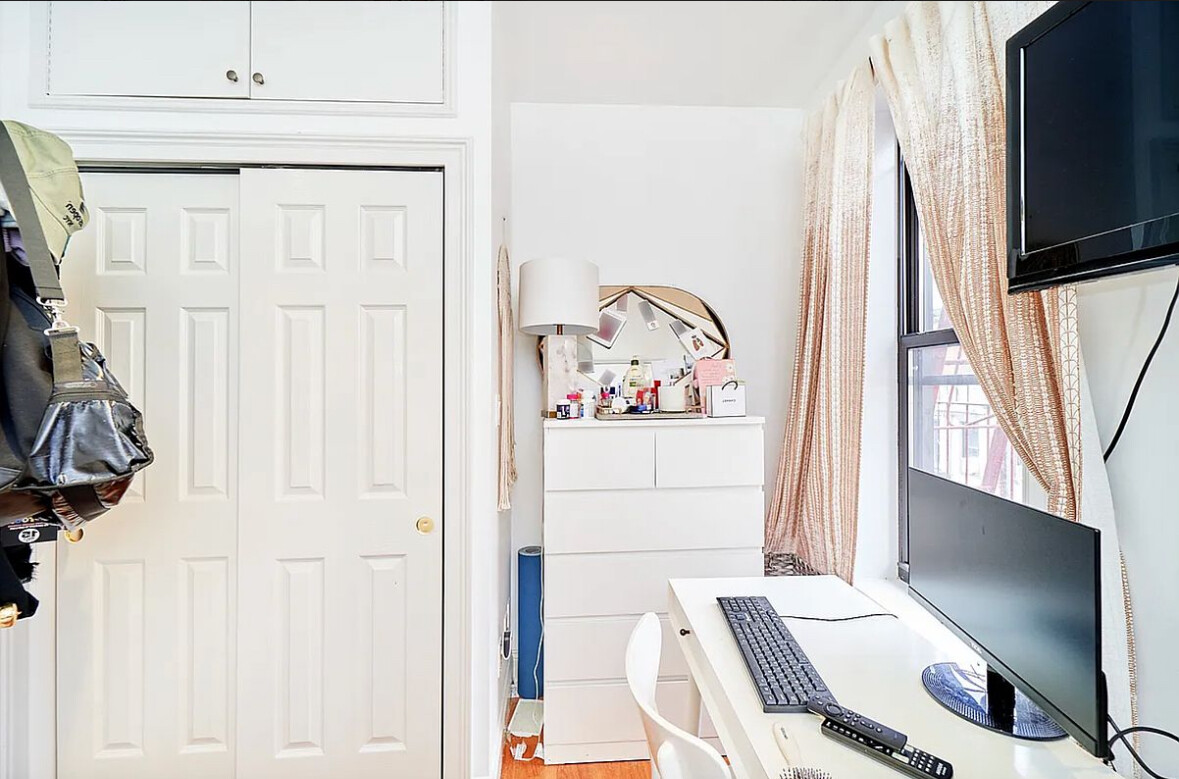 172 MULBERRY Street 9