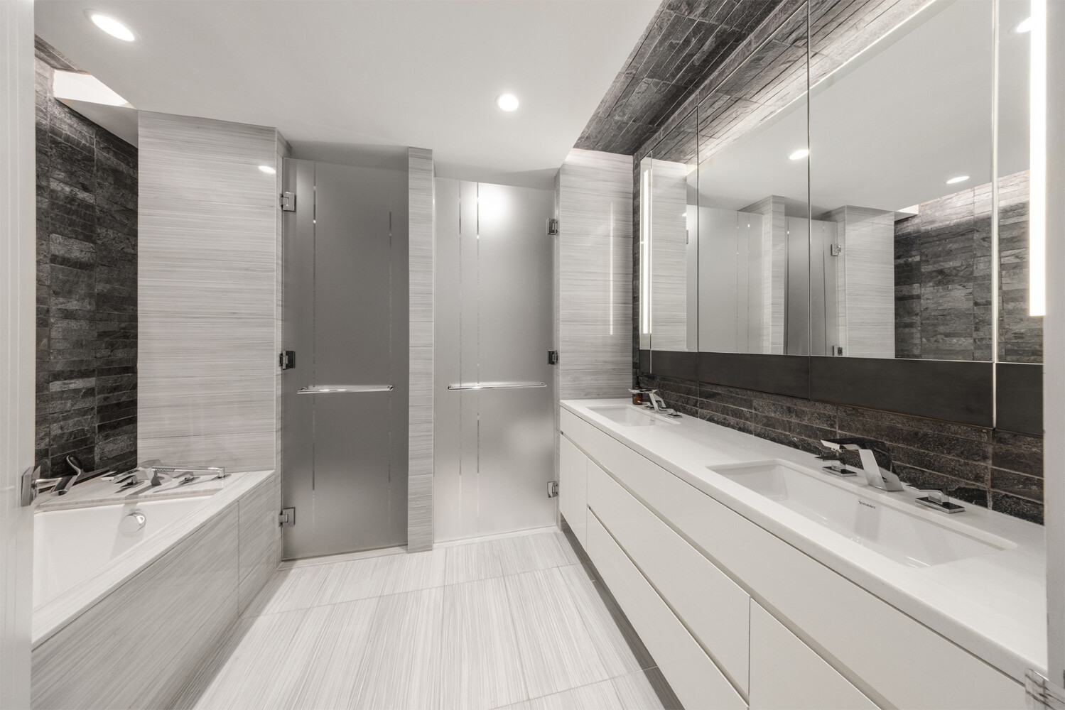 70 CHARLTON Street 5C