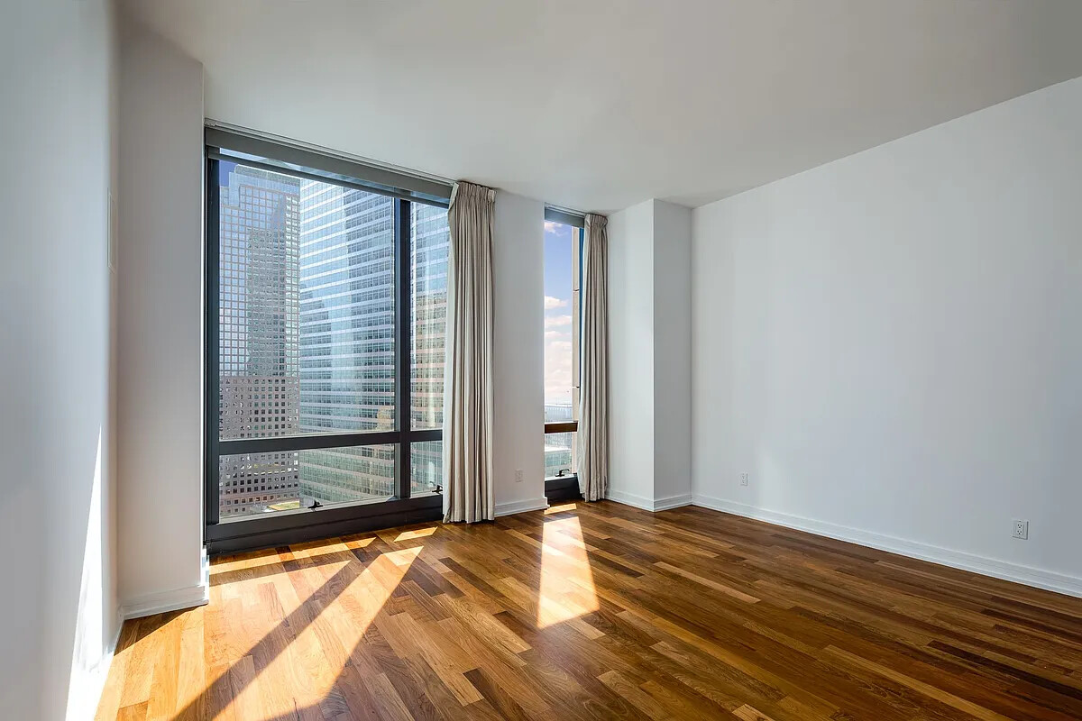 101 WARREN Street 3040