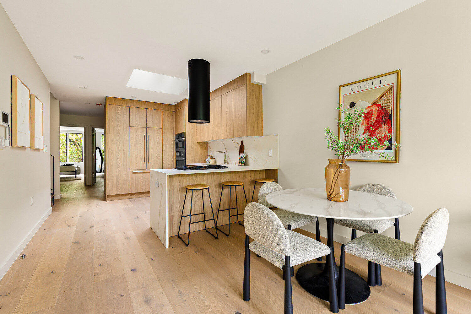 482 HANCOCK Street 3