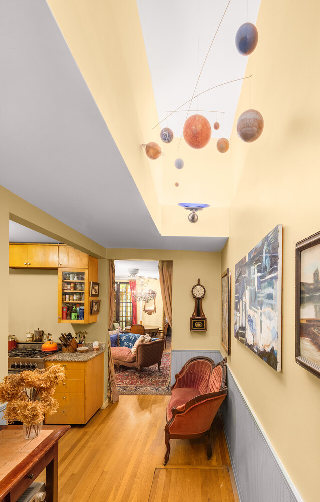 306 W 90TH Street 1