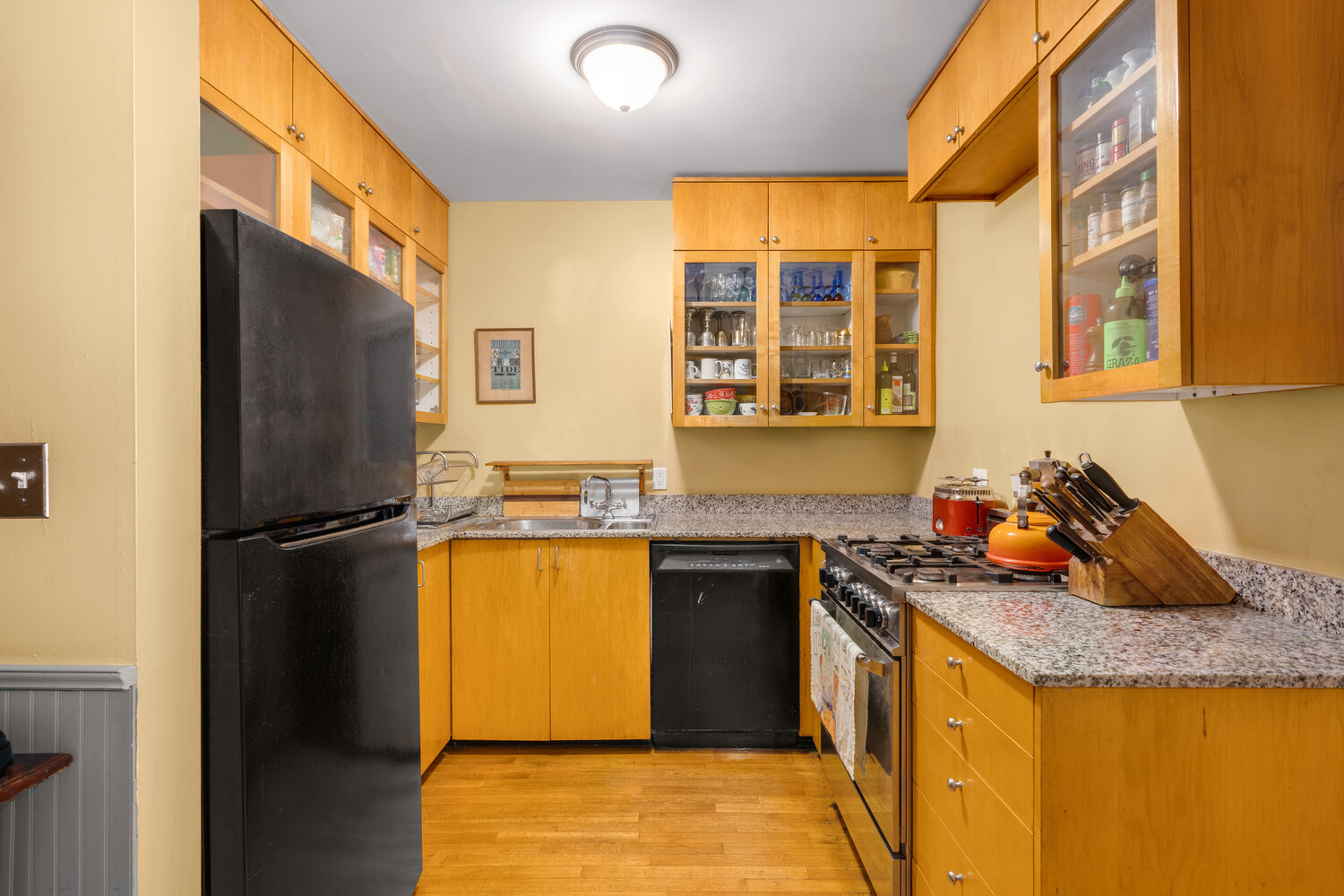 306 W 90TH Street 1