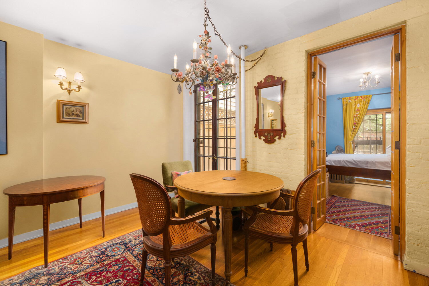 306 W 90TH Street 1