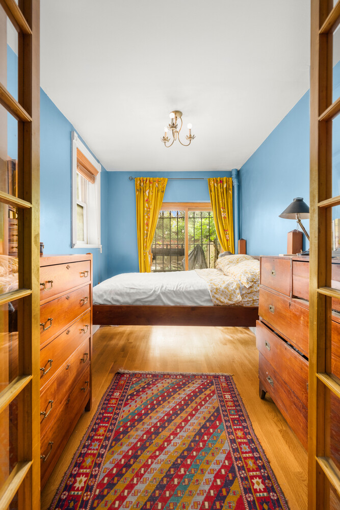 306 W 90TH Street 1
