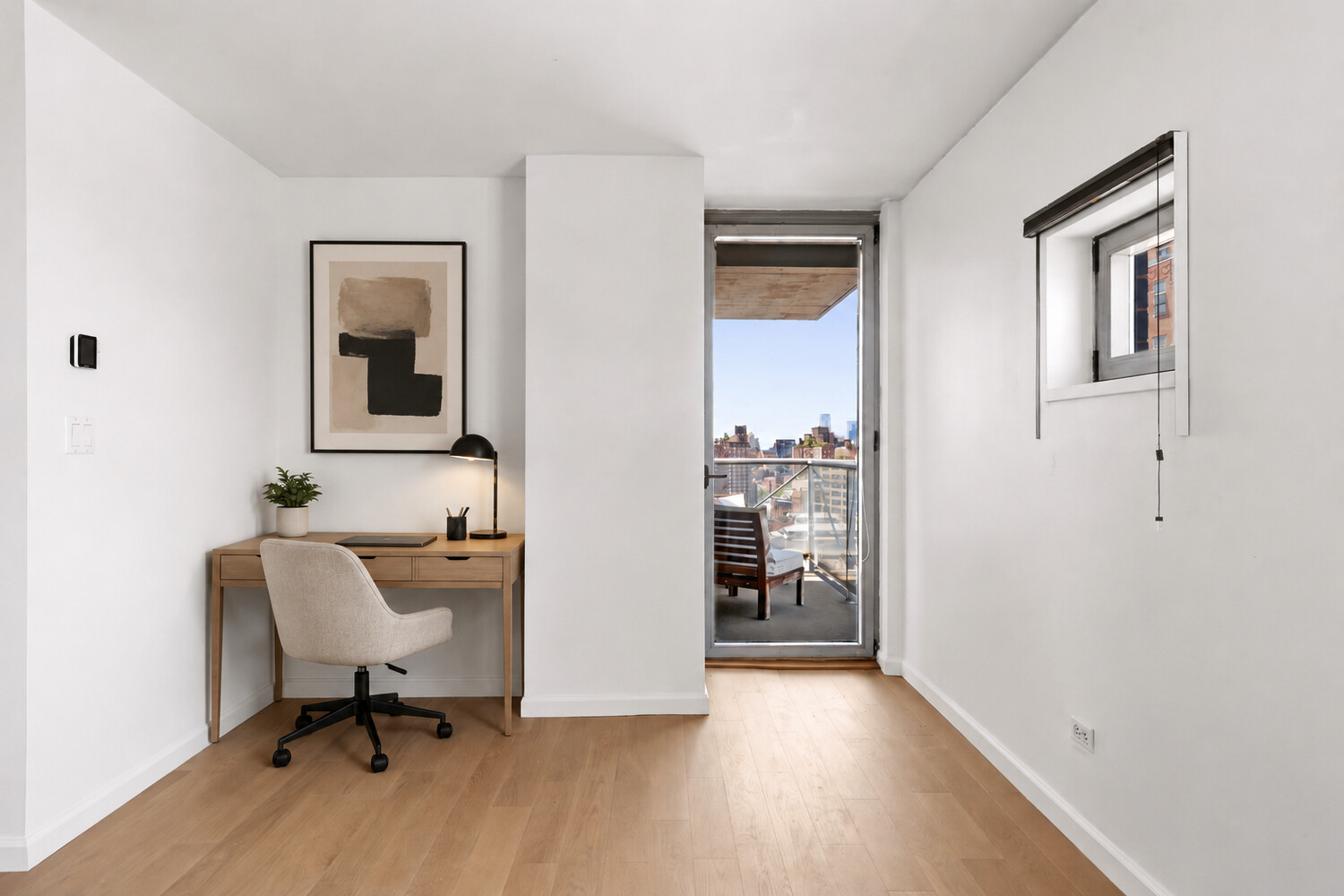270 W 17TH Street 17G