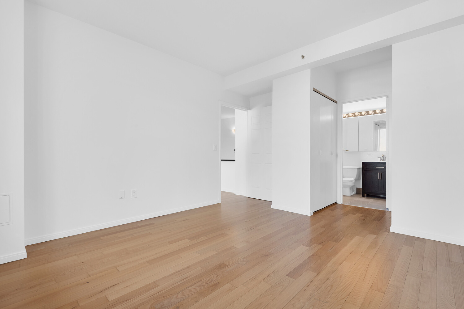 68 BRADHURST Avenue PH2B