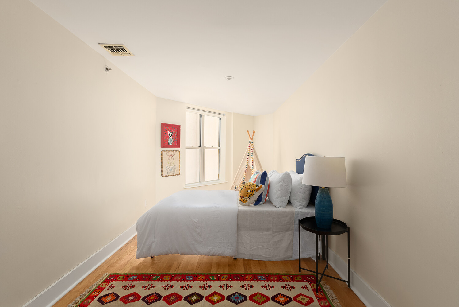 395 S 2ND Street 1