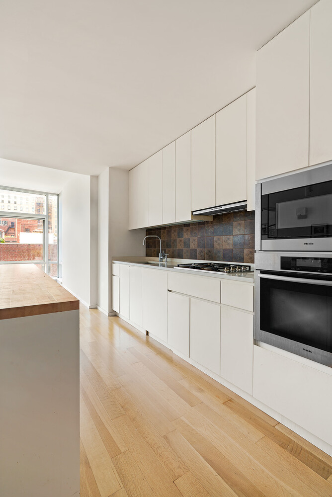425 W 53RD Street 706