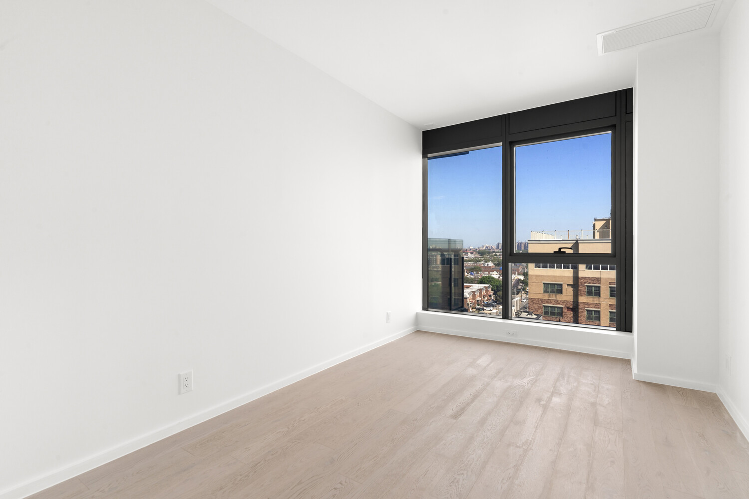2286 CROPSEY Avenue 10B