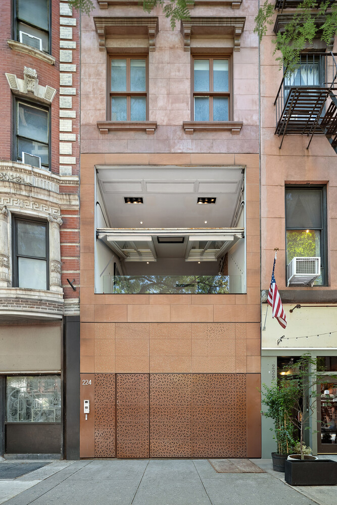 224 E 14TH Street 1