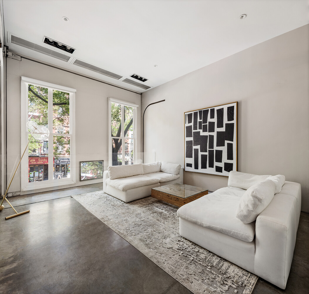224 E 14TH Street 1