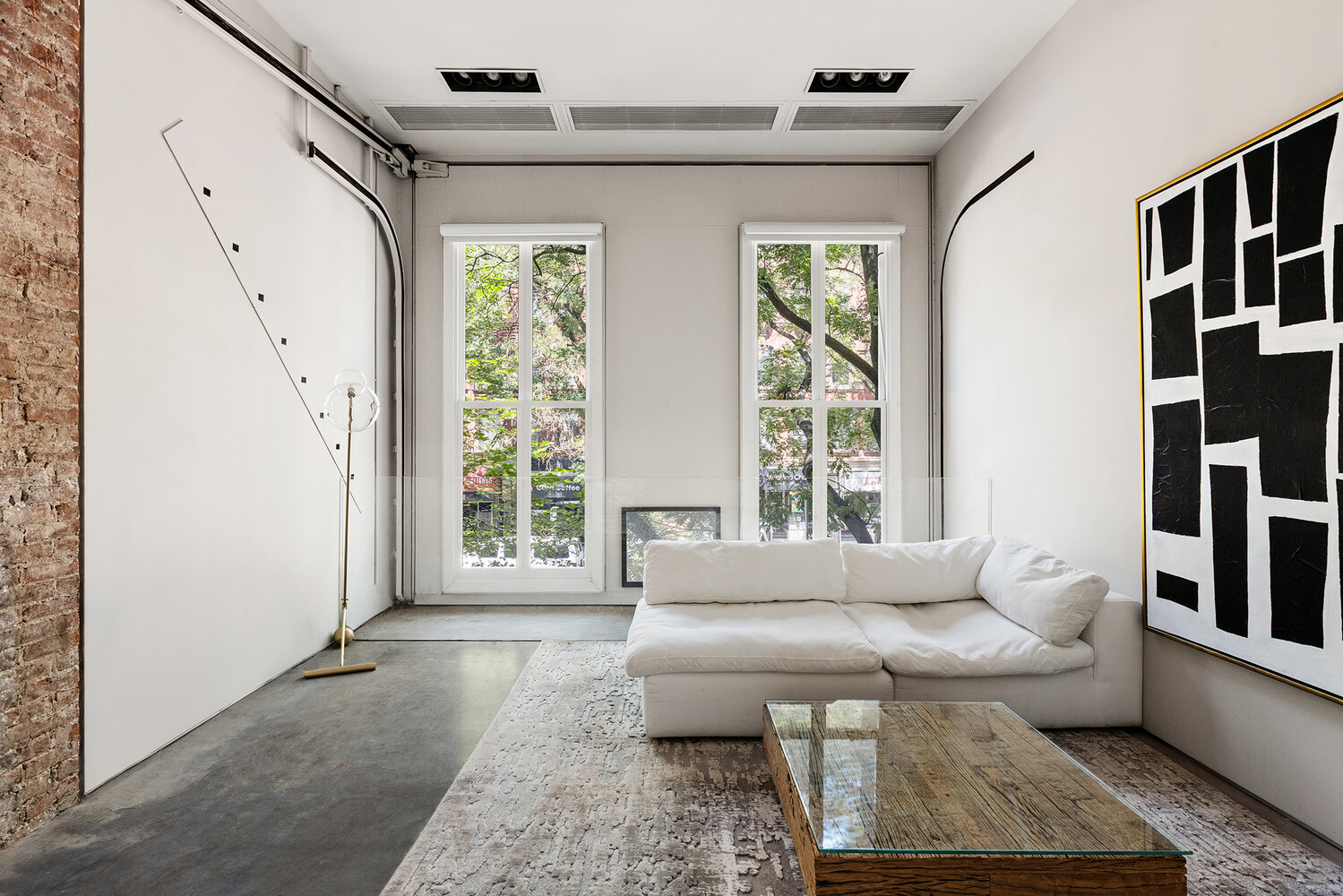 224 E 14TH Street 1