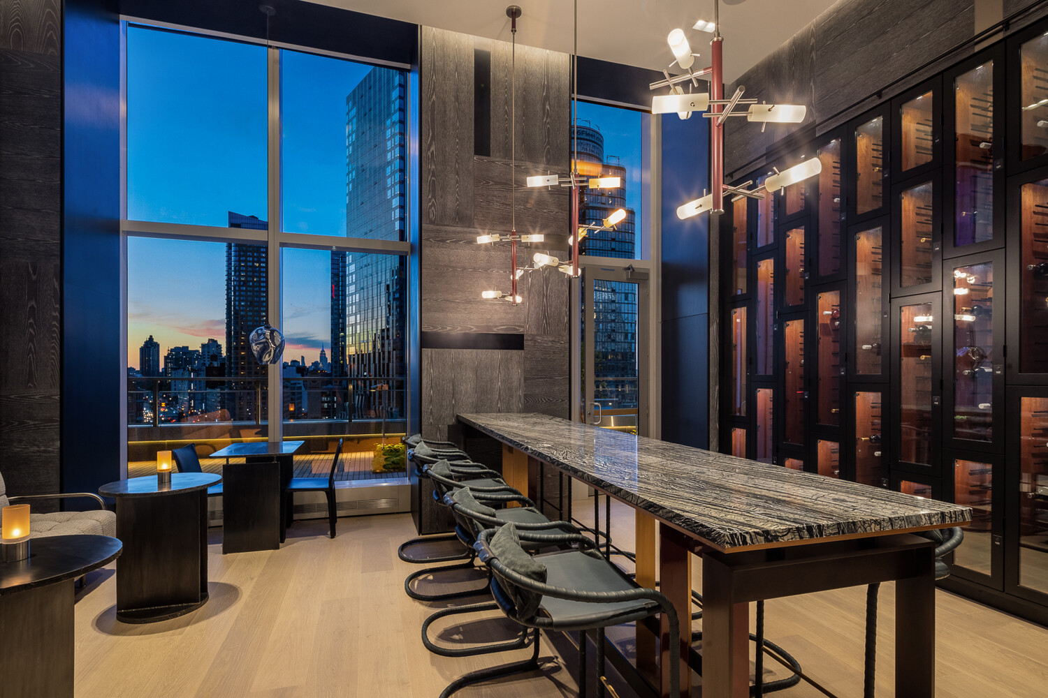1 CITY Point 41E