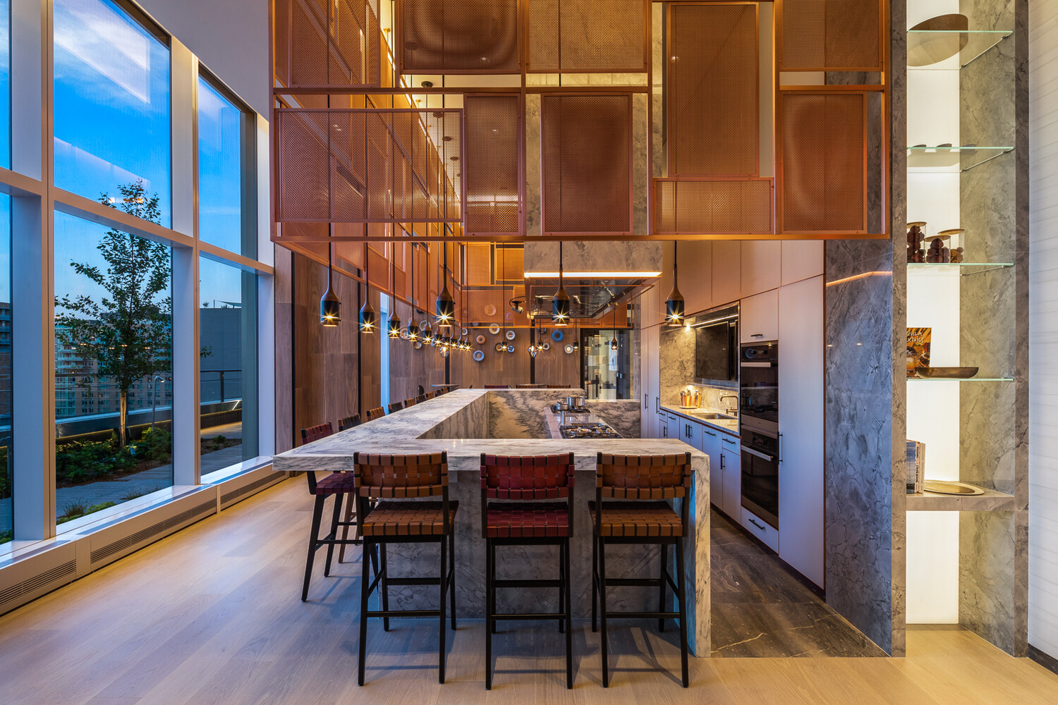 1 CITY Point 41E