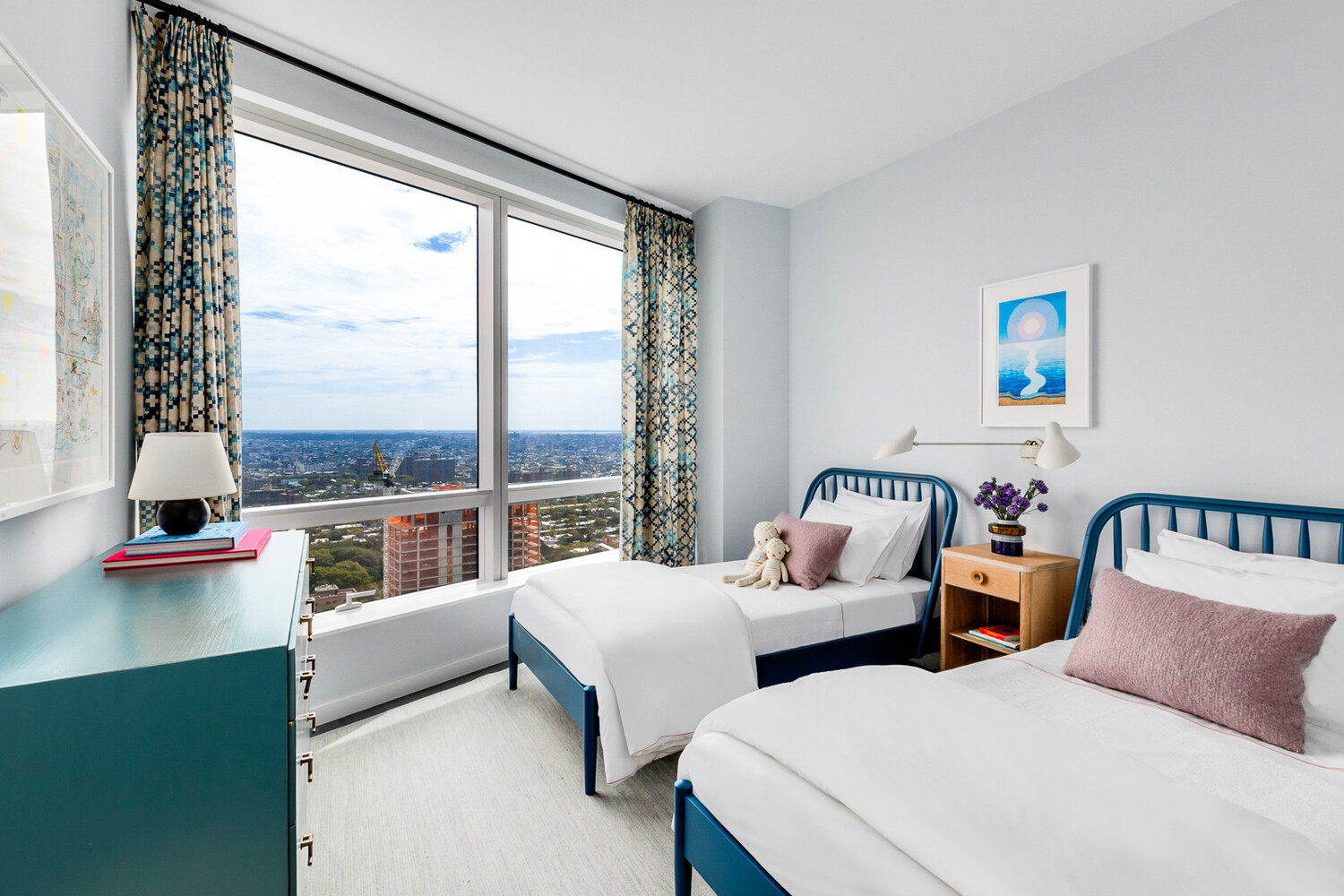 1 CITY Point 41E