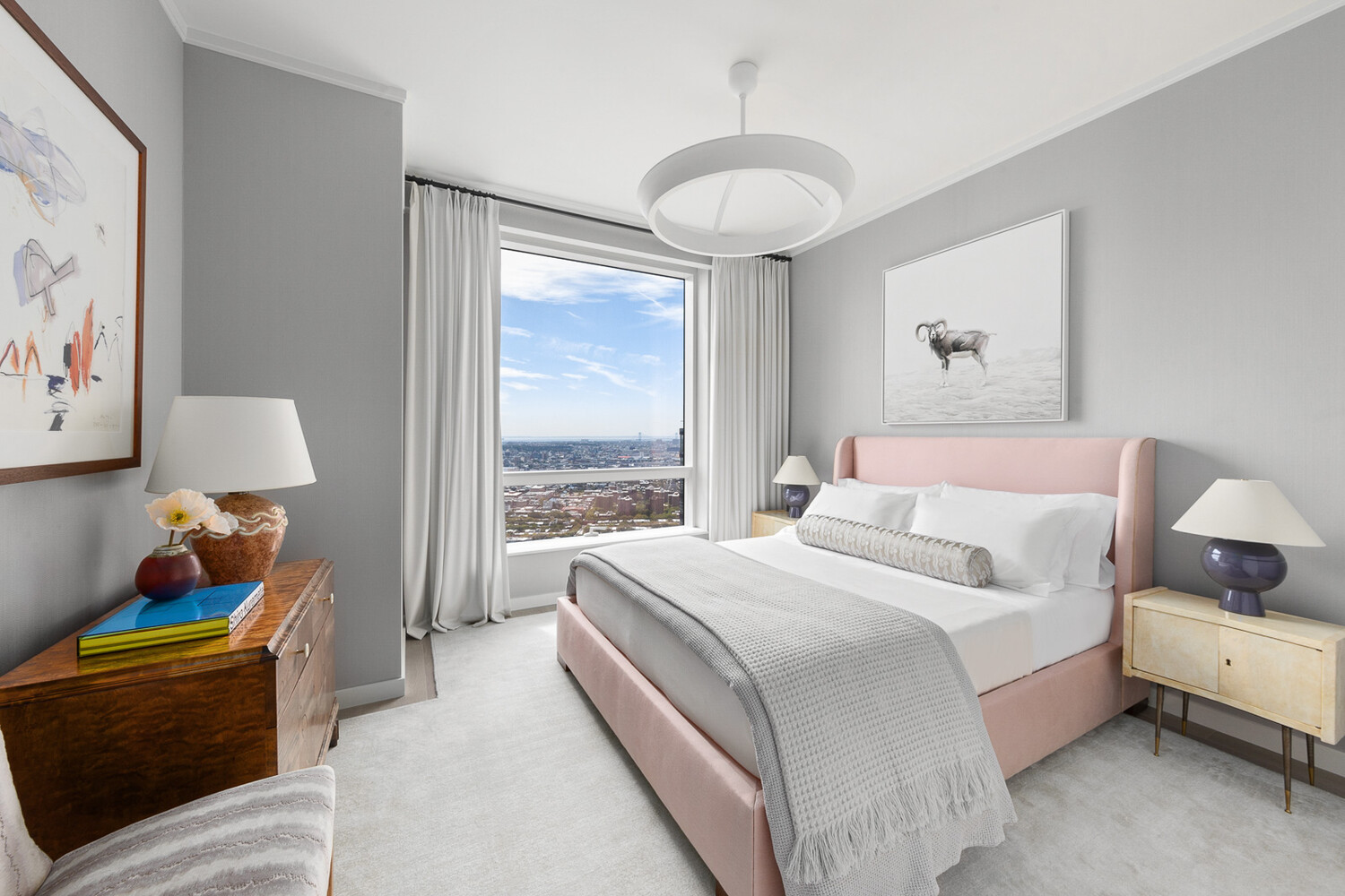1 CITY Point 41E