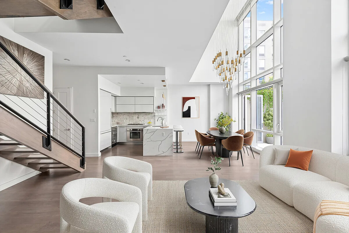 34 N 7TH Street TH3