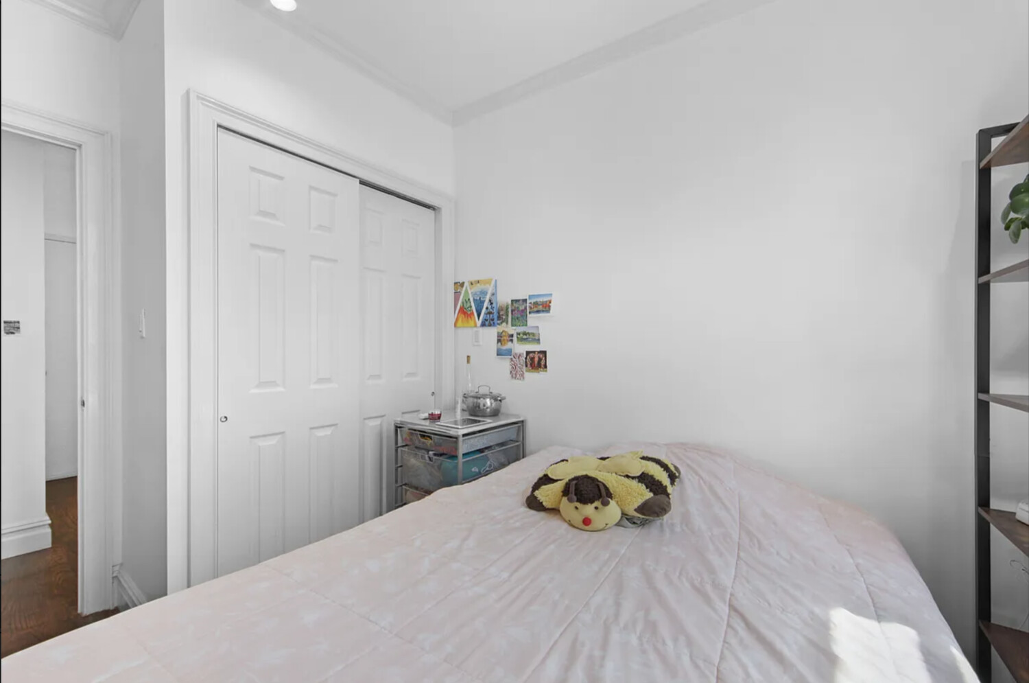 102 GREENWICH Avenue 7