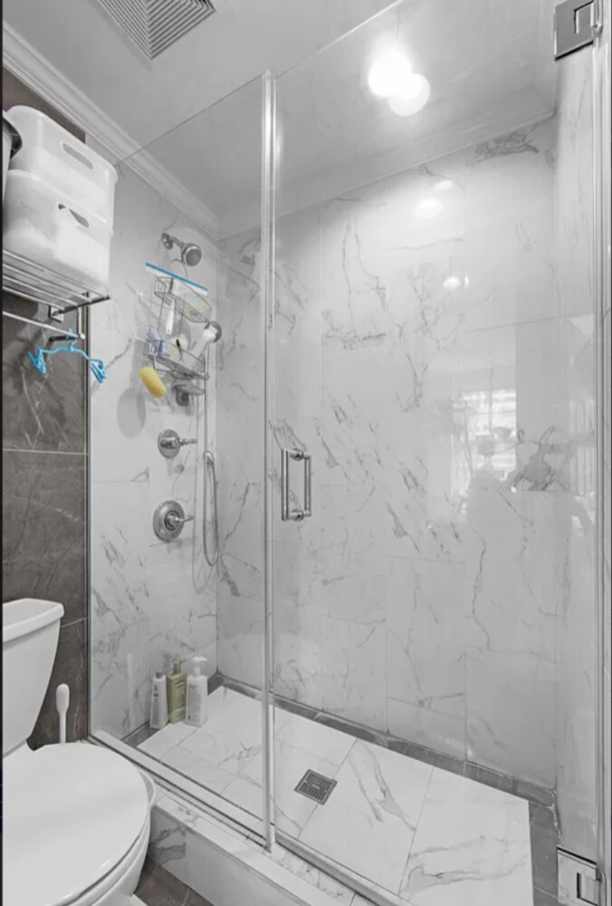 102 GREENWICH Avenue 7