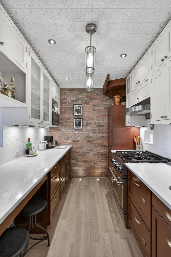 434 W 23RD Street D