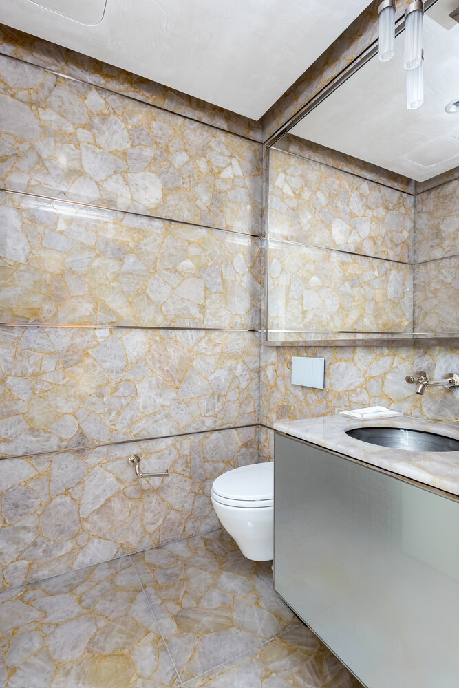 217 W 57TH Street 47A