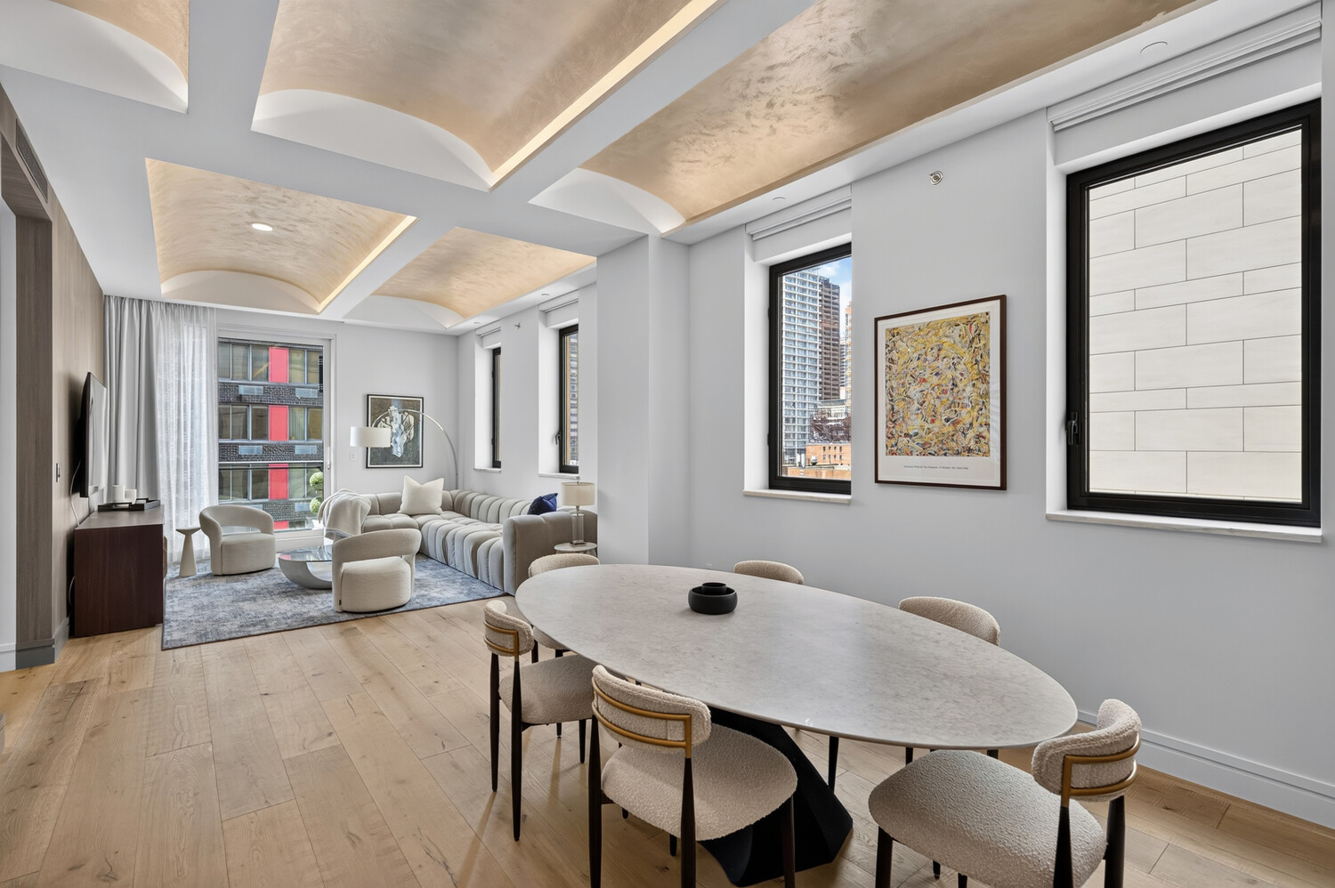 305 E 61ST Street 702