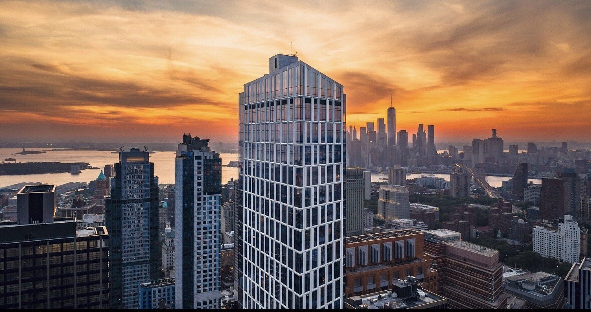 1 CITY Point 16D