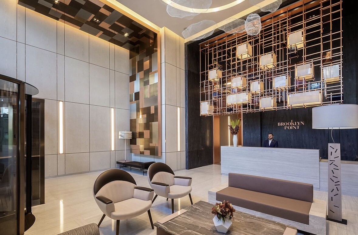 1 CITY Point 16D