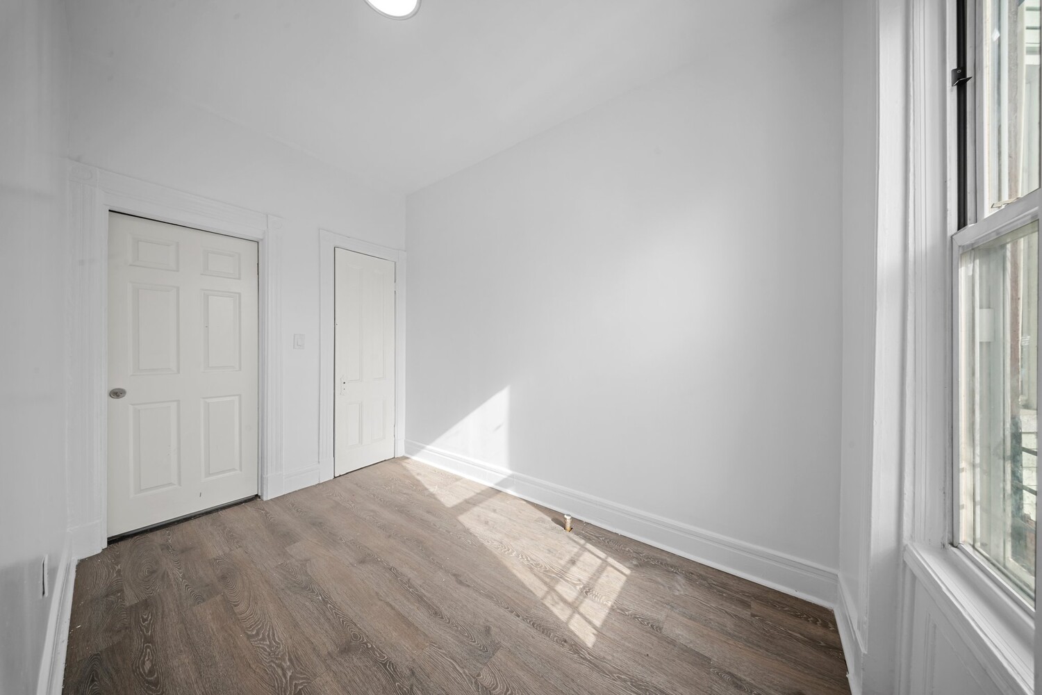 1207 HANCOCK Street