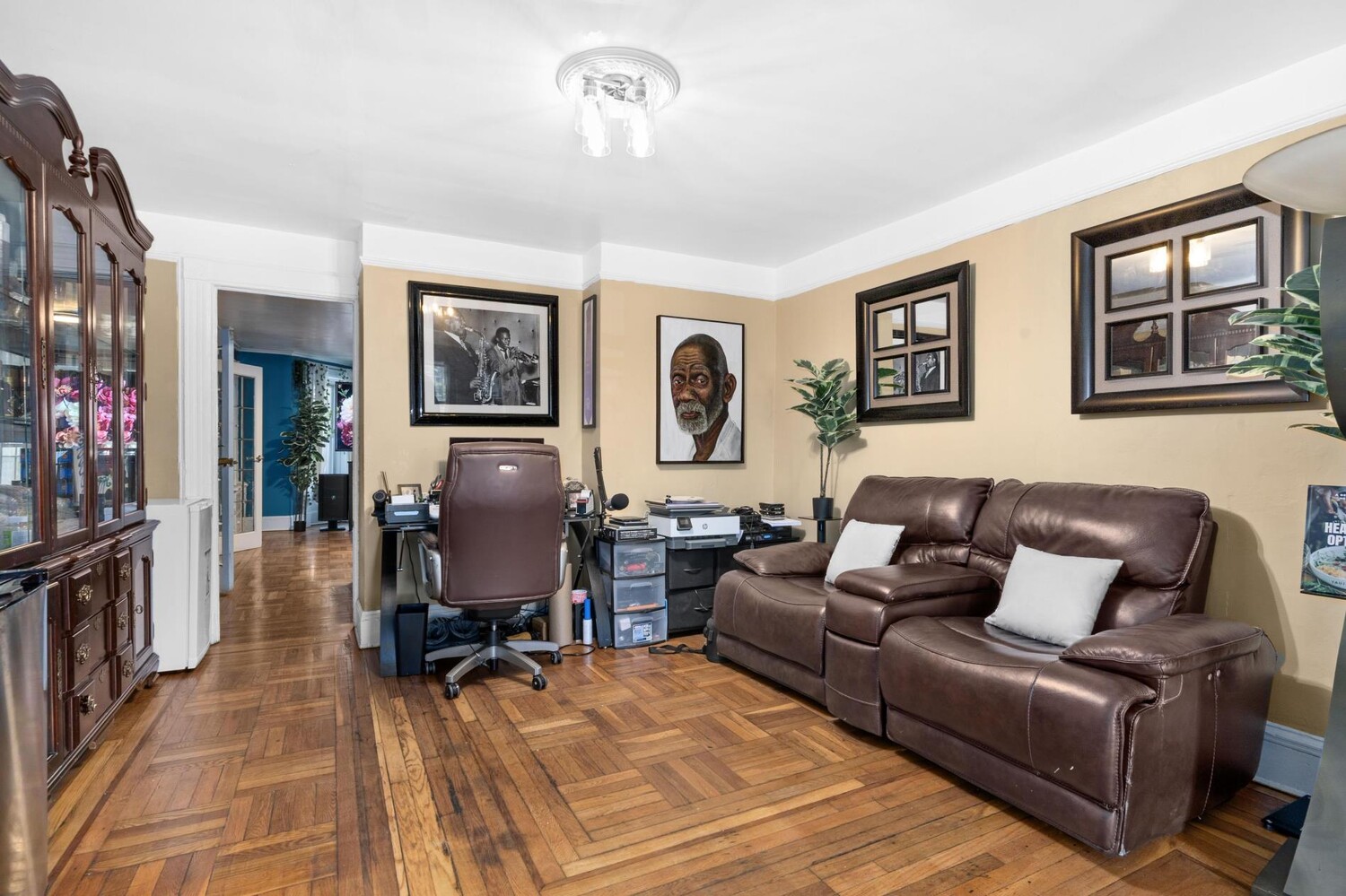 1207 HANCOCK Street