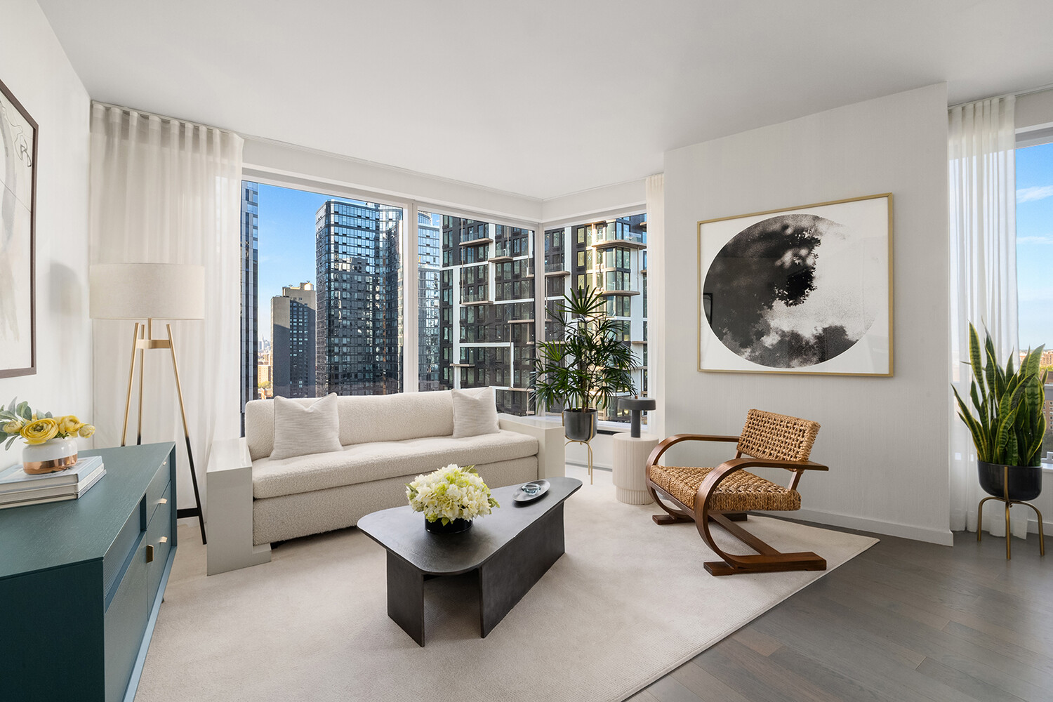 1 CITY Point 15E