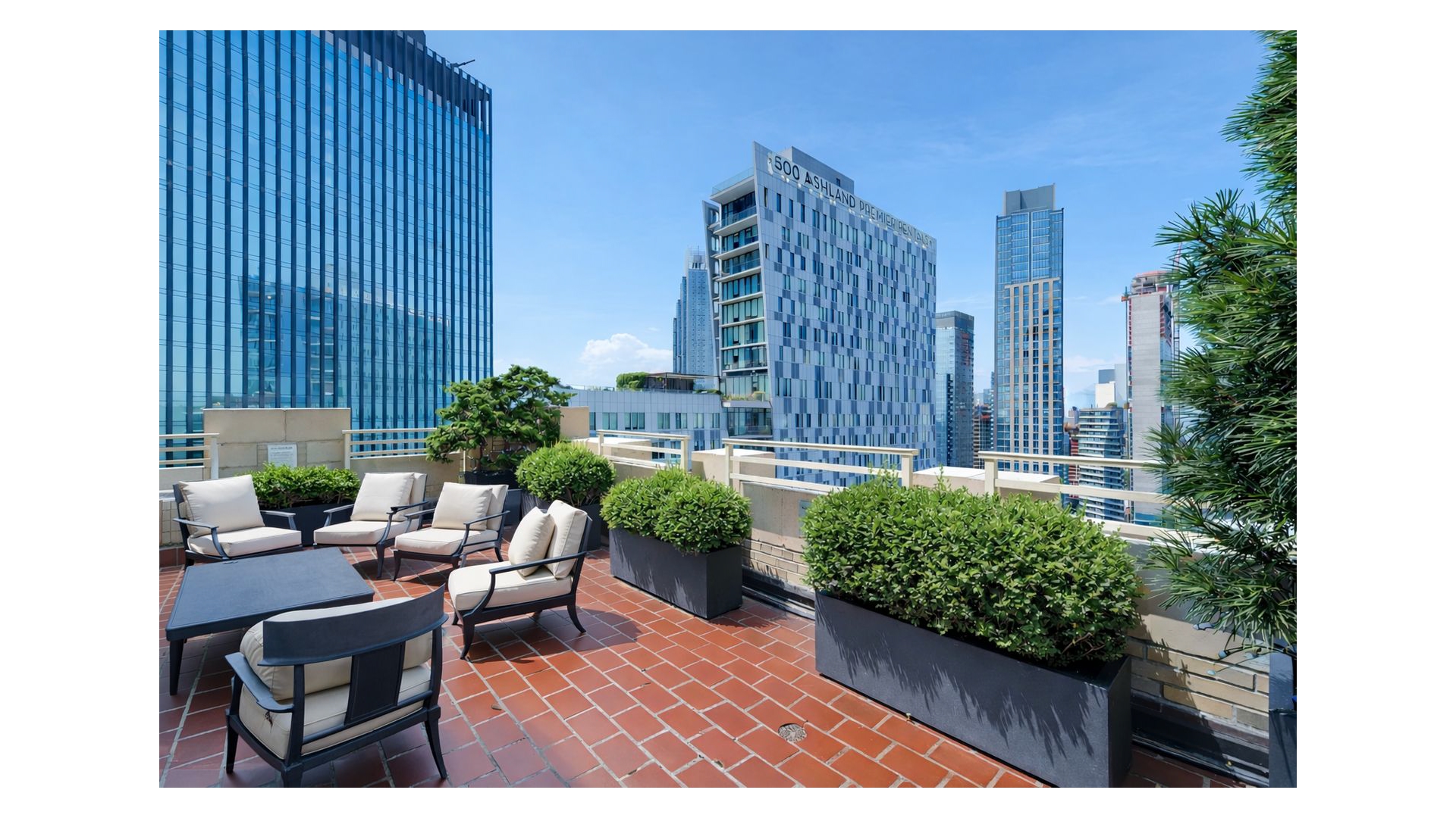 1 HANSON Place 18L